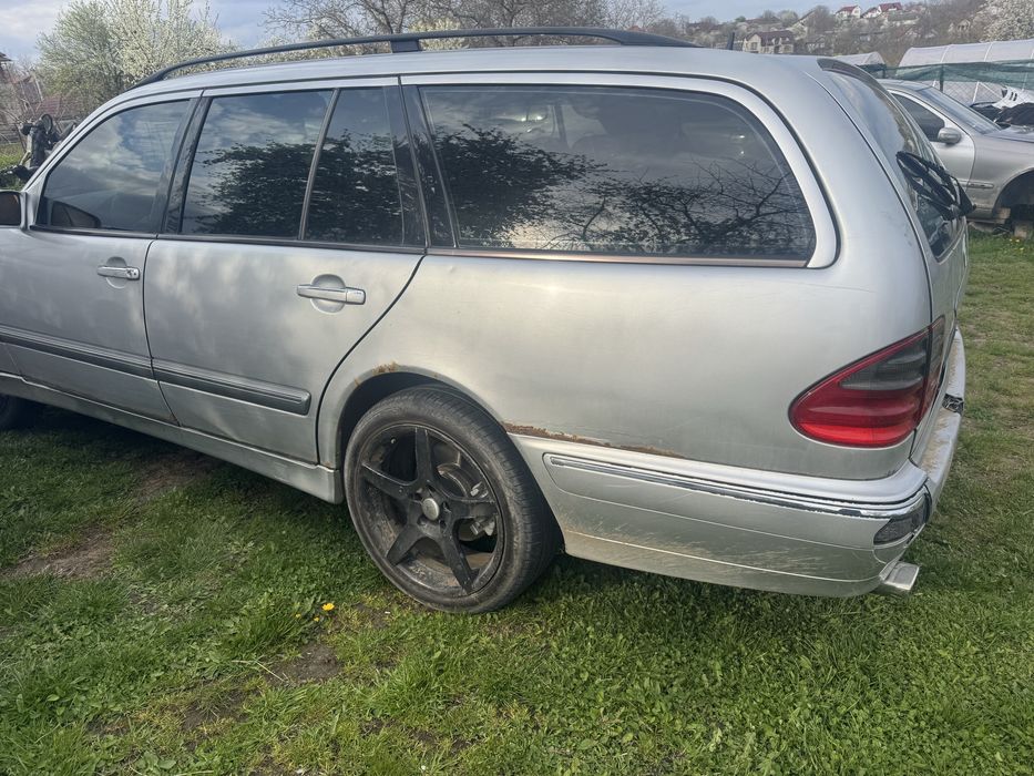 Продам мерседес е210  ресталінг без мотора