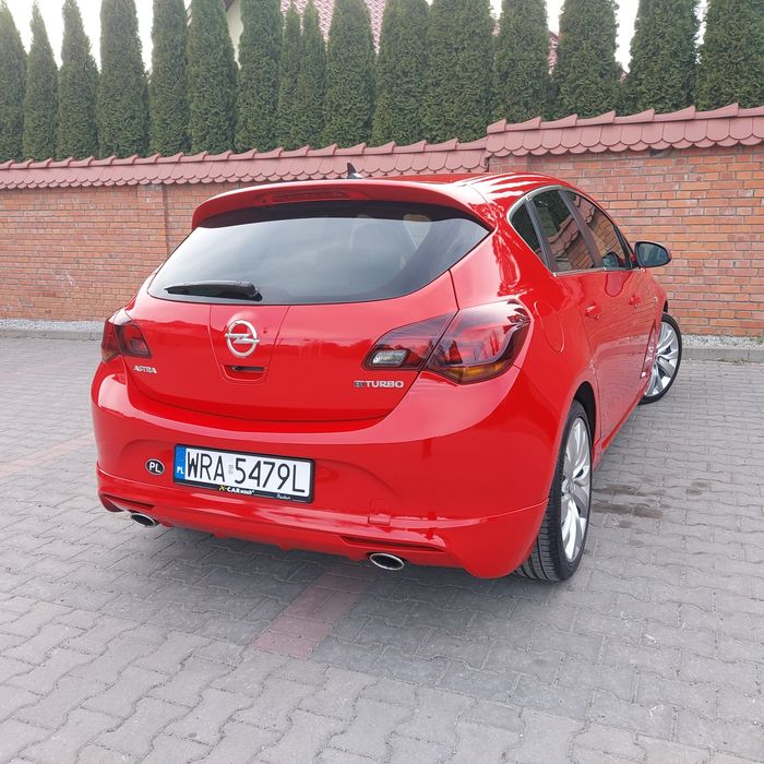 Opel Astra J 2.0 GTC BiTurbo 195km!