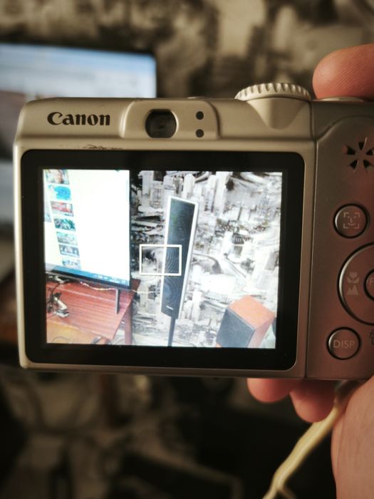 Canon powershot a1100 is