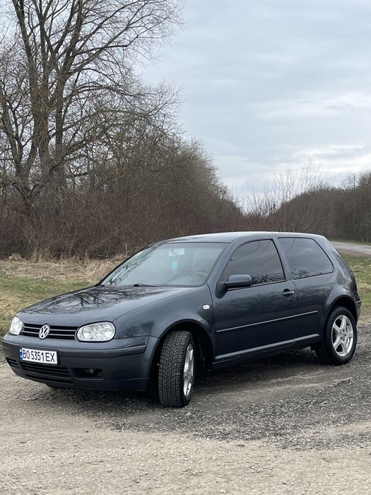 Продам Volkswagen Golf 4