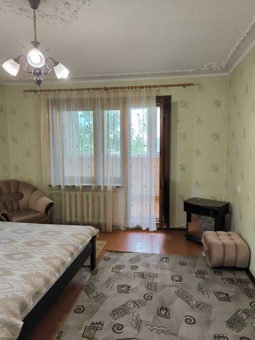 Сдам от ХОЗЯИНА  большую 1 ком. квартиру на Проспекте Добровольского