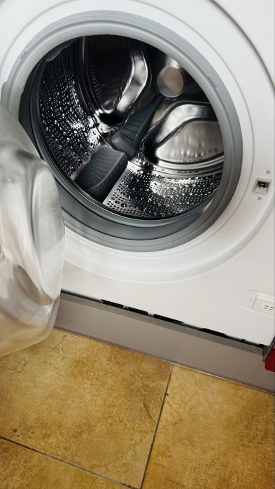 Pralka do zabudowy Siemens IQ700
