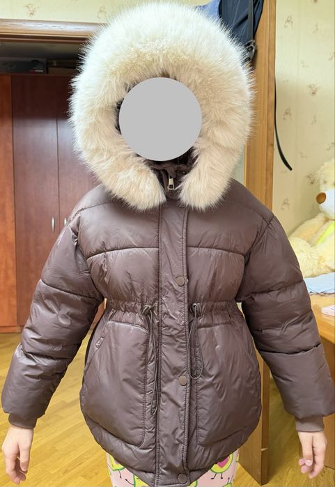Продам куртку на дівчинку
