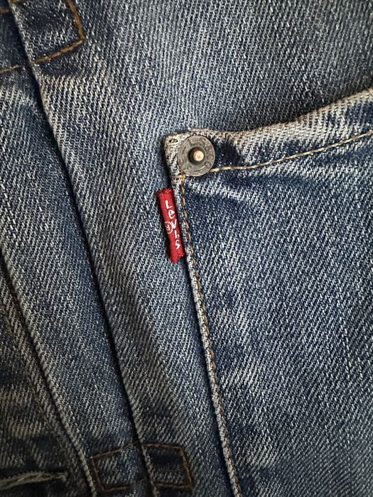 Levi’s | 70501 | Denim icônico | Raro e colecionável | S
