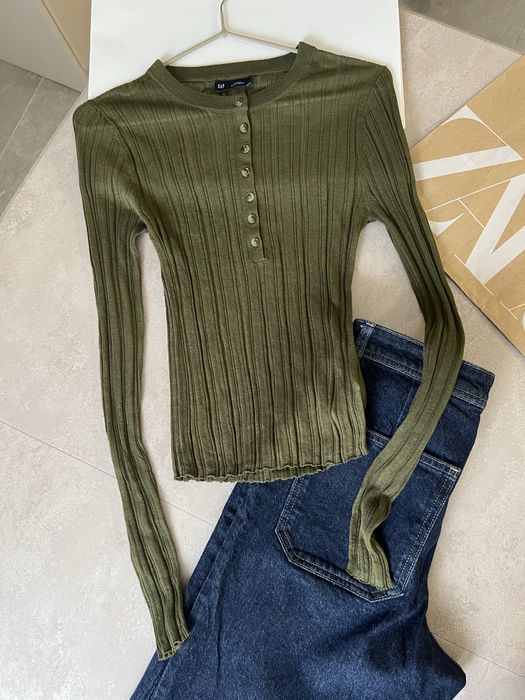 Напівпрозорий лонгслів від Gap