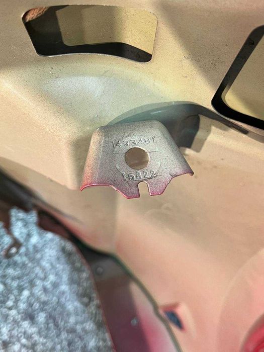 Крило ліве Tesla Model Y 1493471-00-C