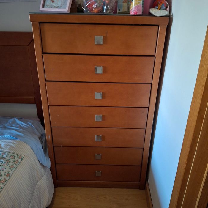 Venda de Cama e Comoda