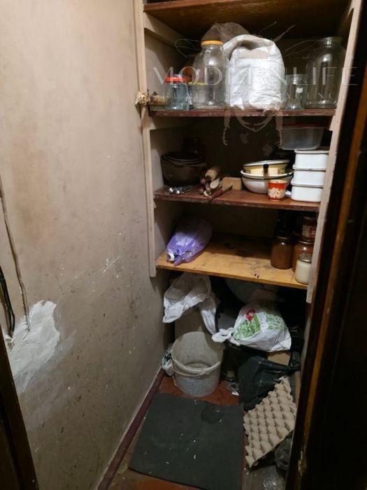 Продаж 4к квартири вул. Братиславська 13