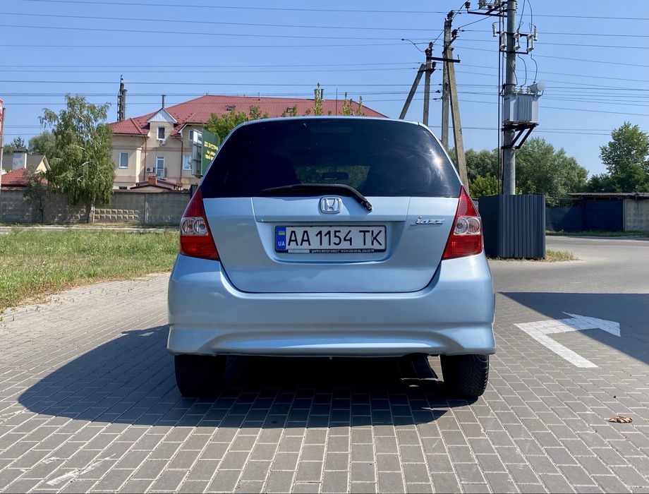 Продам автомобіль Honda Jazz