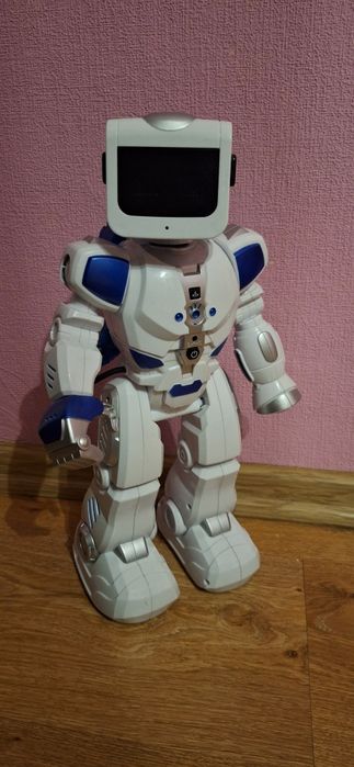 Interaktywny ROBOT zasilany wodą! zdalnie sterowany PILOT