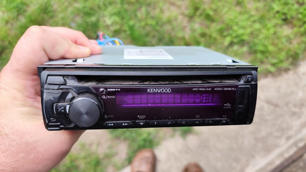 Radio Kenwood KDC-3057URY CD/MP3/USB