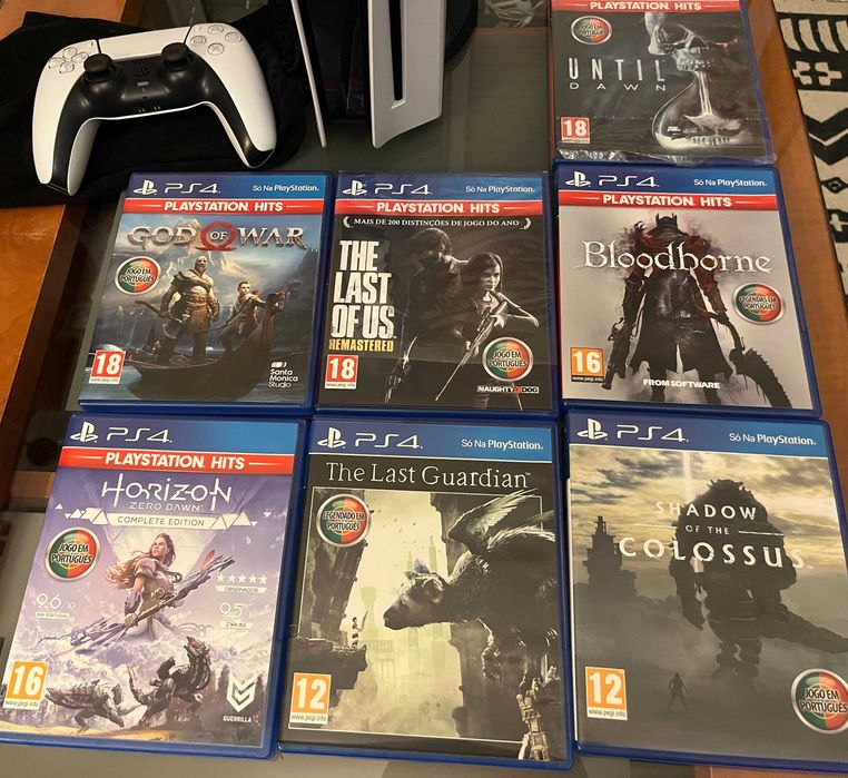 PS5 Disc Edition com 40h + Jogos PS4 + DualSense + Caixa