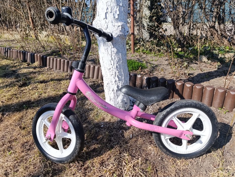 Rowerek biegowy dla dziewczynki