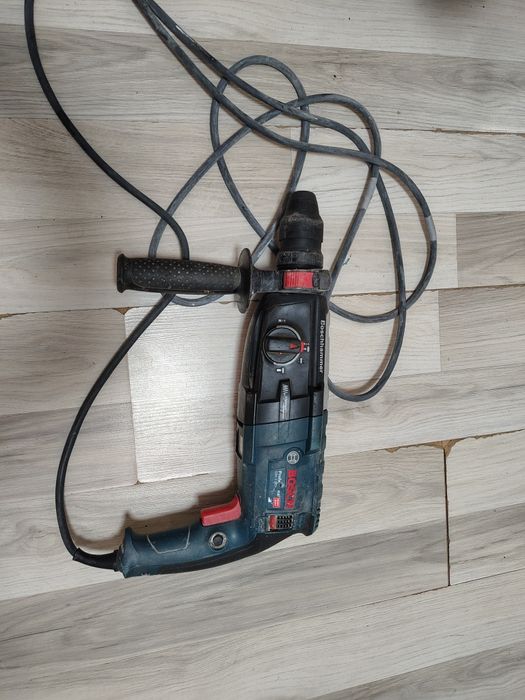 Перфоратор Bosch GBH 2-28 F Professional