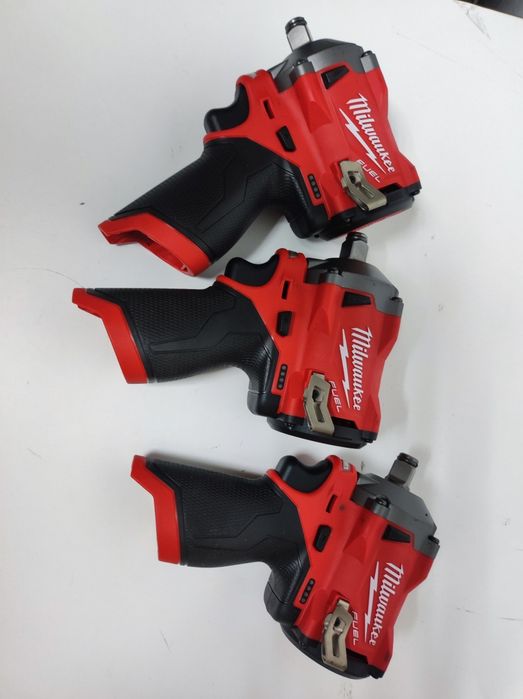 Гайковерт 1/2 Milwaukee M12 FIWF12 (2555-20)