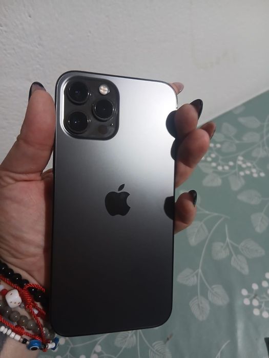 Vendo telemóvel IPhone 12 Pro Max como novo