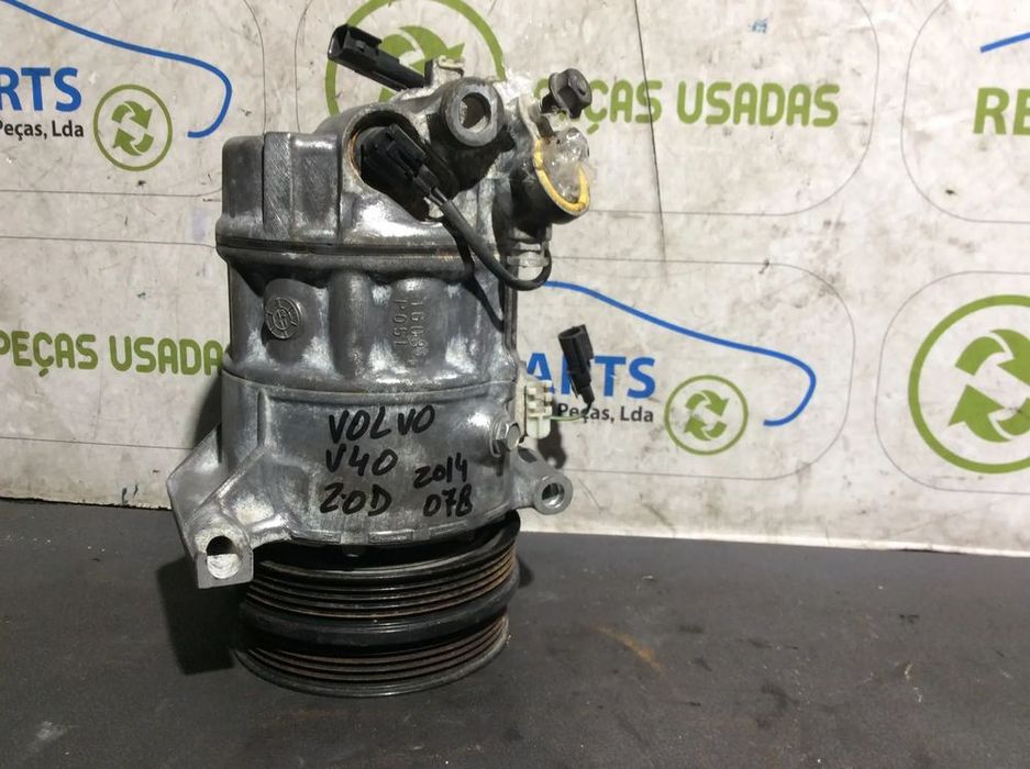 Compressor ar condicionado Volvo V40 2.0D 2014