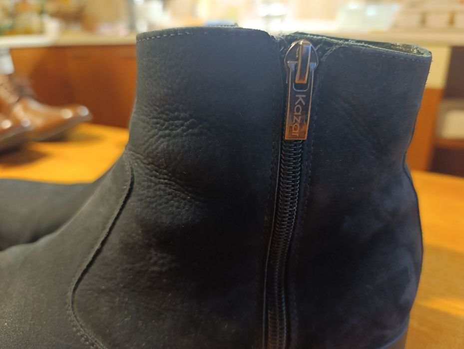 Buty eleganckie firmy Kazar , skóra