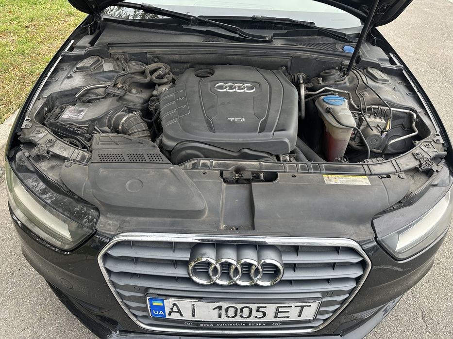 Audi A4  2.0d 2014р
