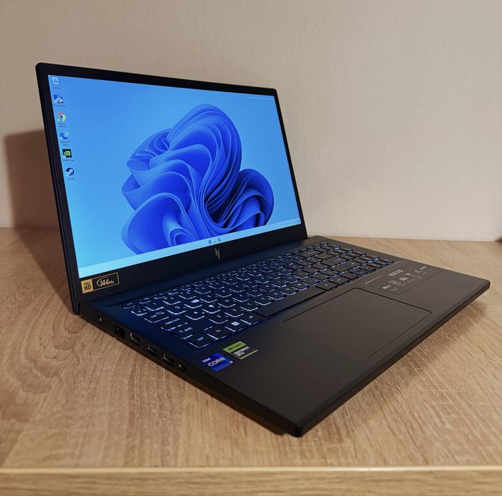 Acer Nitro V15 15.6 FHD 144Hz i9-13900H 16GB 1TB SSD RTX 4060 8GB