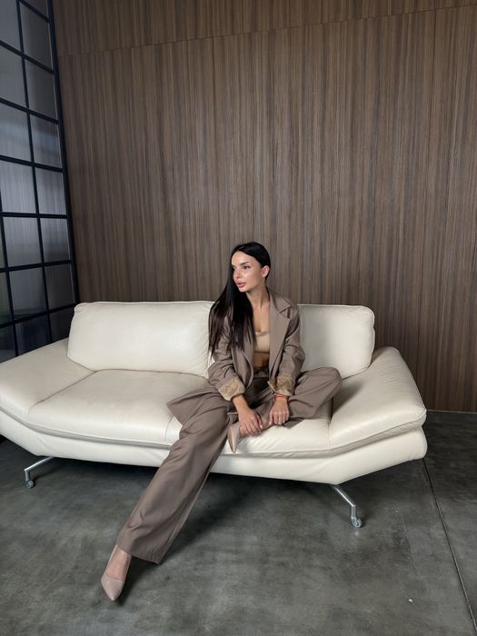 Костюм CHER 17 стан ідеал