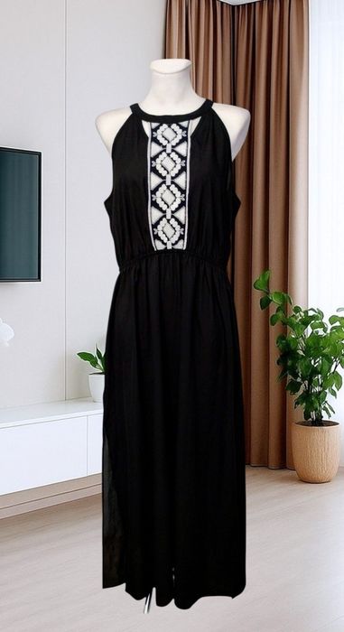 Długa piękna czarna sukienka maxi haft boho ​rozmiar 40/42