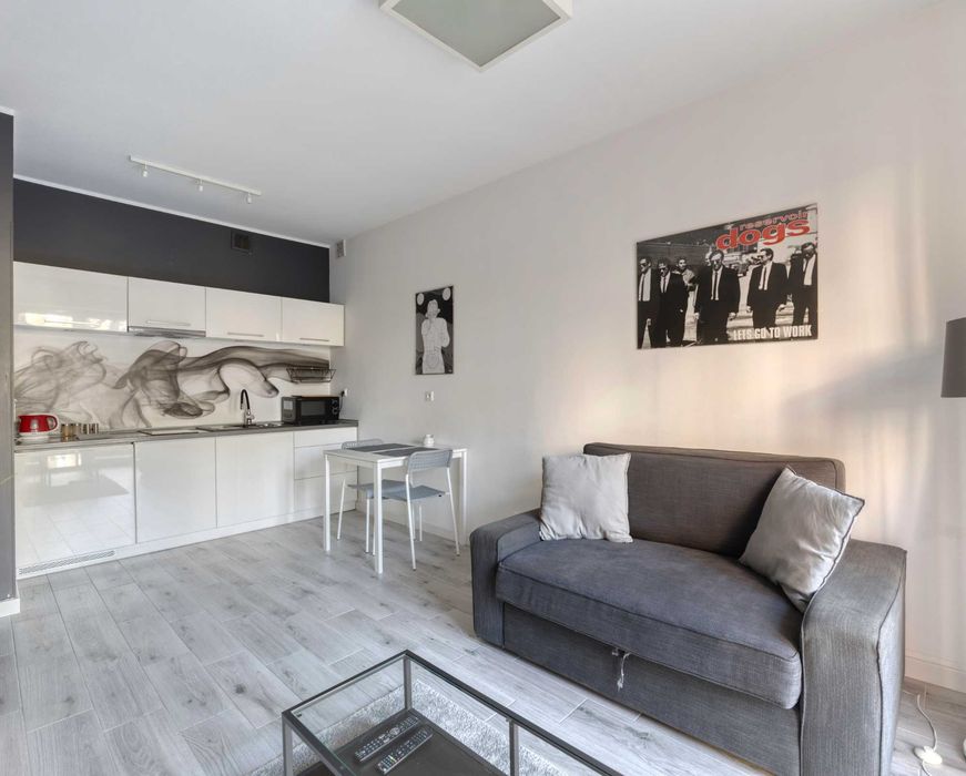Apartament w  centrum na doby. Miejsce parkingowe w cenie.