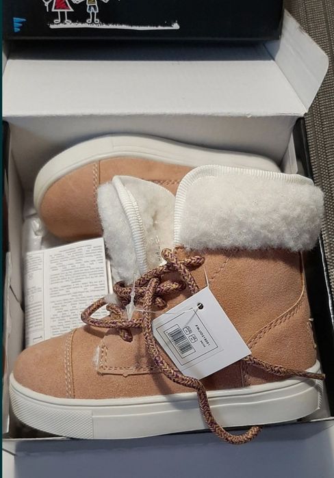 Buty dziecięce ocieplane,za kostkę,panda,sznurowane,rozm.26