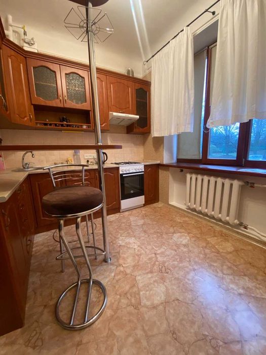 2-кімнатна квартира на Старому Бульварі. Культурний центр міста