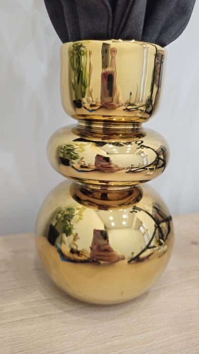 Wzaon na kwiaty złoty