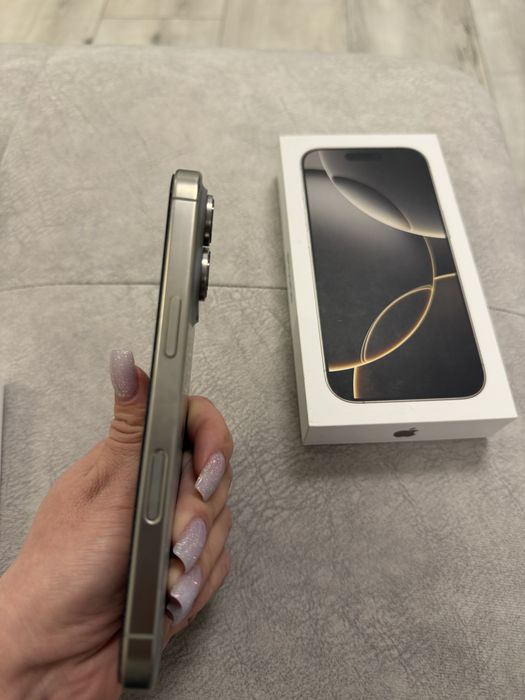 Продам IPhone 16 Pro 256 gb