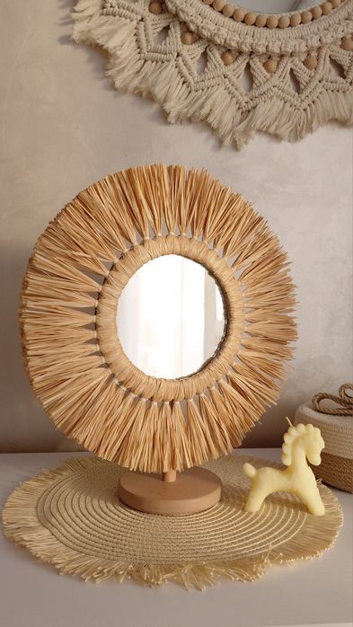 Настільне дзеркало ручної роботи. Пальмове листя (рафія). Бохо сти