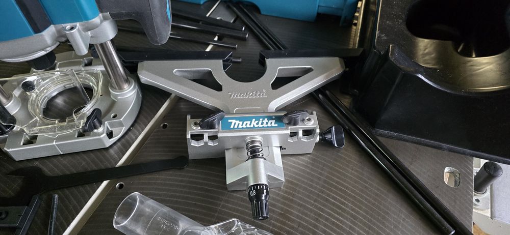 Tupia Makita RP1800 (estado novo)