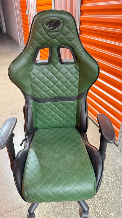 Крісло компʼютерне геймерське Cougar