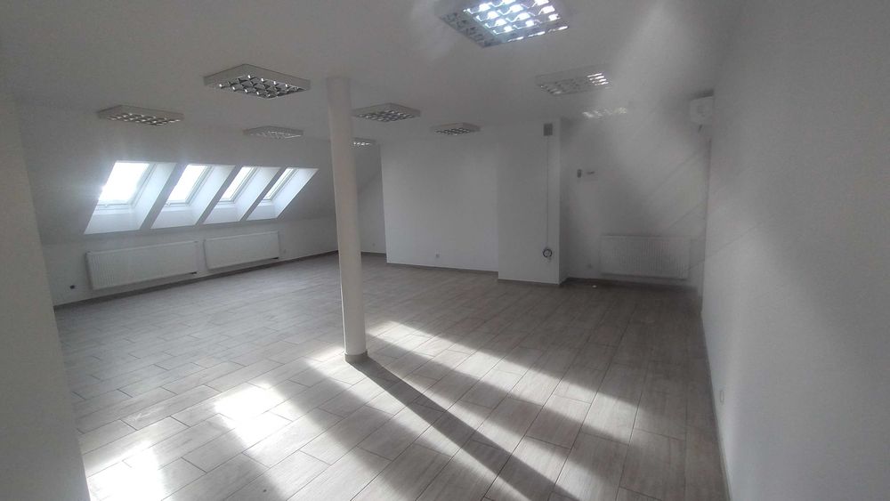 LOKAL USŁUGOWO BIUROWY w Sędziszowie Małopolskim w centrum miasta 60m2