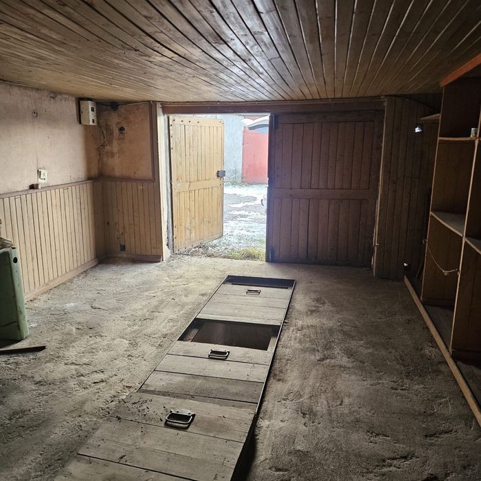 Продається гараж(здається в оренду)