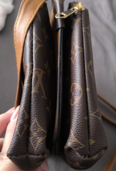 Torebka na ramię á la Louis Vuitton
