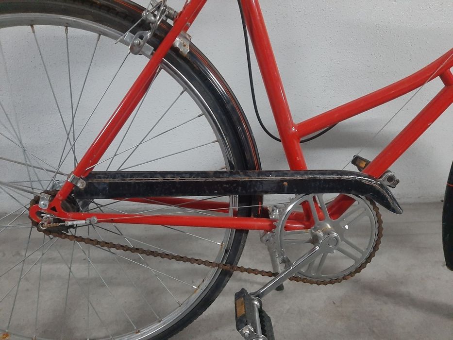 Vendo bicicleta vermelha