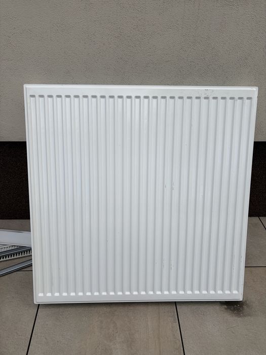 Grzejnik 90x90 z demontazu