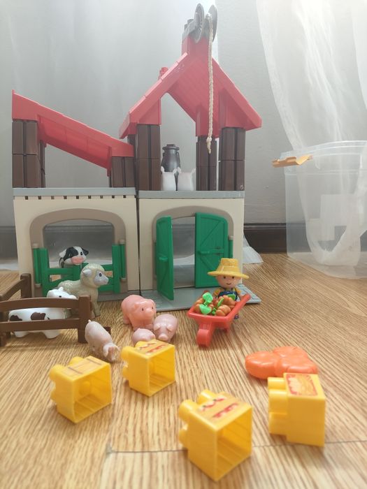 Quintinha para criança de legos