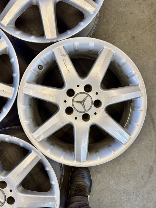 Оригинальные диски mercedes r17 5x112 et54 7j 4шт