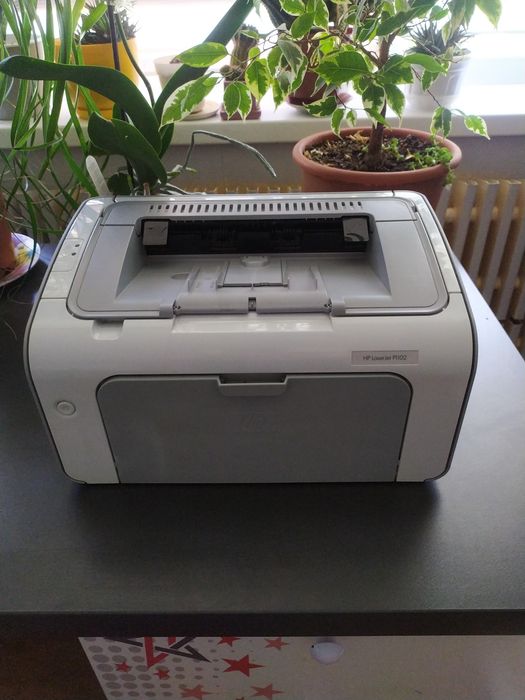 принтер HP LaserJet P1102