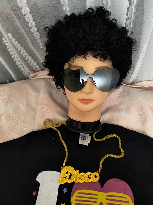 Strój przebranie lata 80-te peruka t-shirt okulary złoty wisior roz M