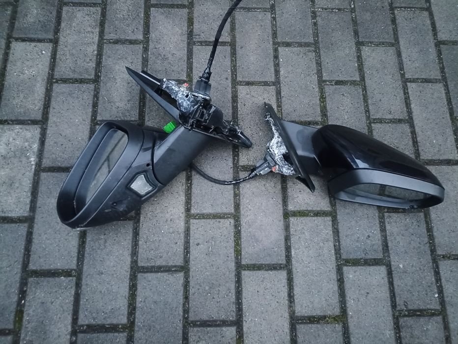 Volvo V60 S60 Lusterko Lewe Prawe Kod 452-26