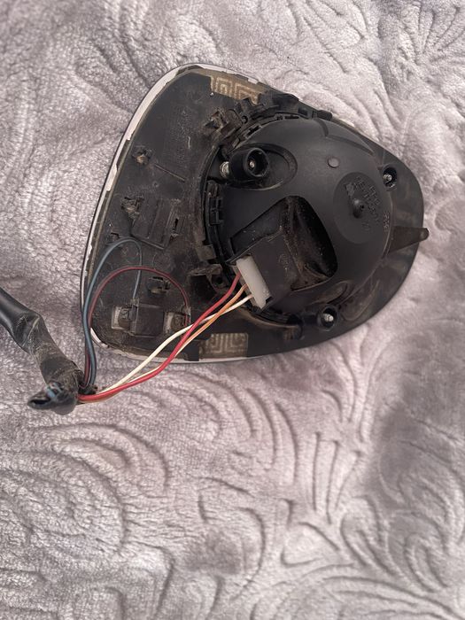 Продам дзеркало вольксваген джетта 5