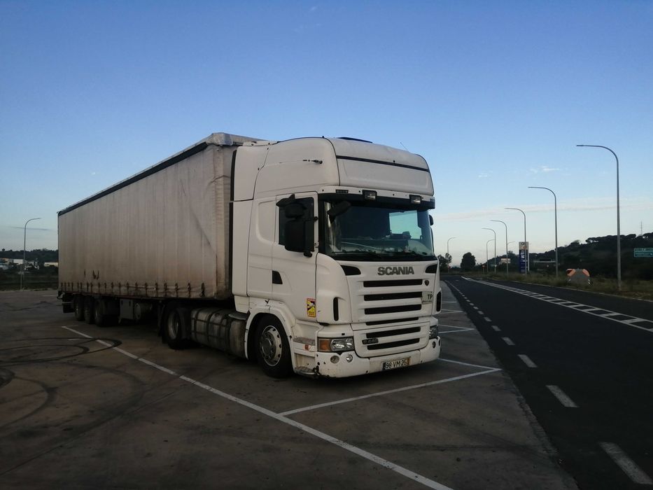 Vendo viatura Scania R440 mega