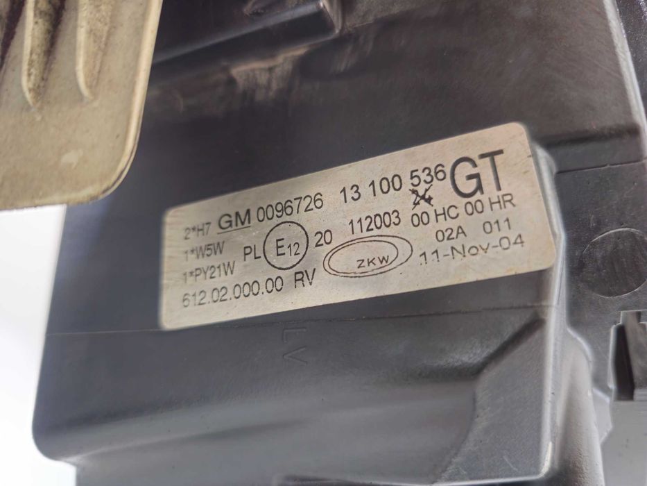 Opel Corsa C 00-09r Lampa Przód Przednia Europa EU