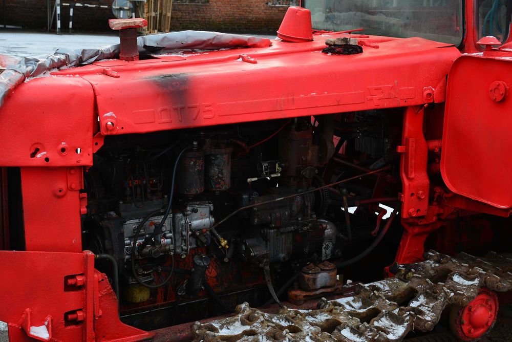 Продам Трактор Бульдозер ДТ-75