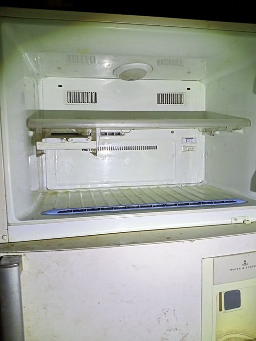 Продам холодидльник Samsung no frost