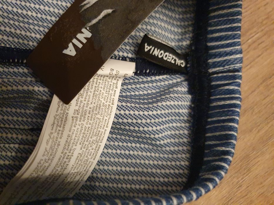 Piękne nowe jegginsy marki Calzedonia rozmiar S prążki